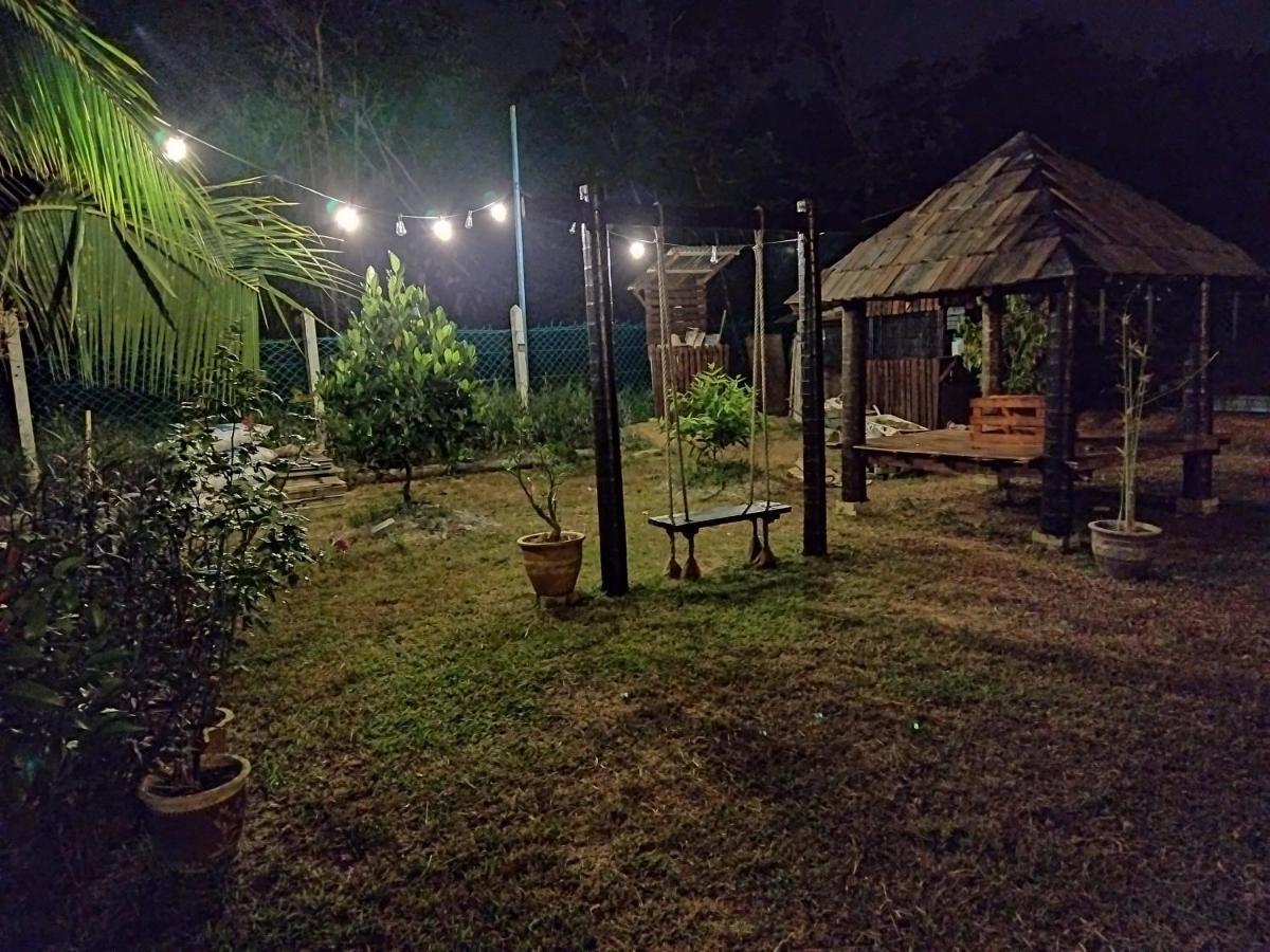 Tehel Farmhouse Malacca Extérieur photo